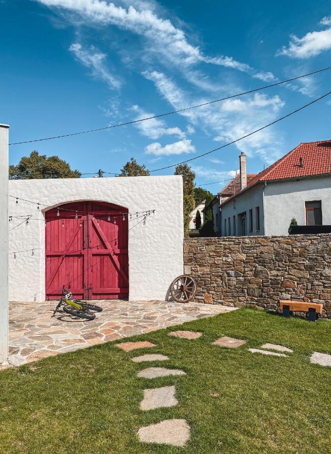 Penzion U Kapličky Znojmo Esterno foto