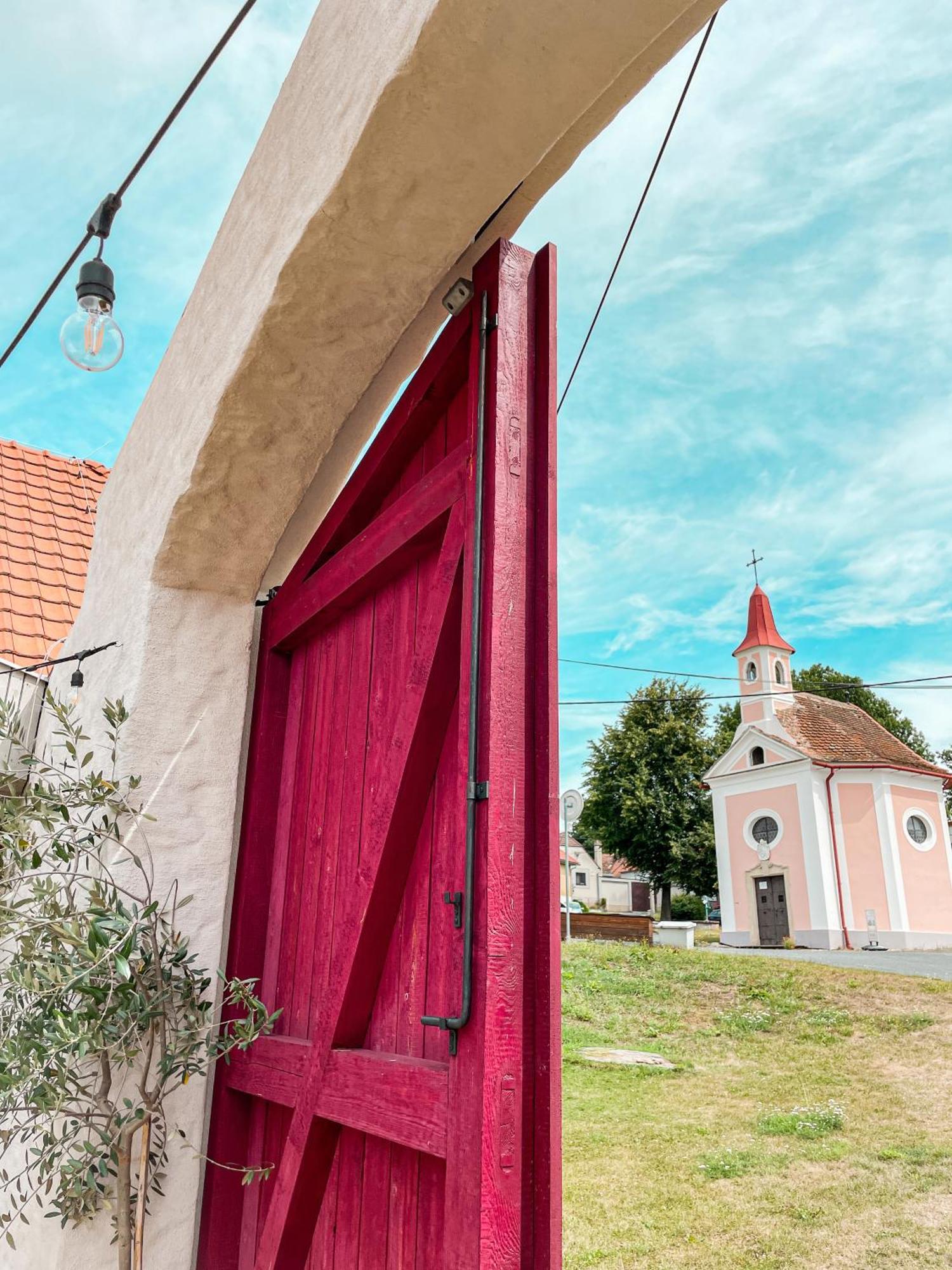 Penzion U Kapličky Znojmo Esterno foto